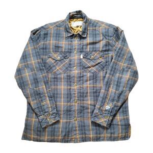 UFC Quilted Flannel Size Large Mens Snap Button Shacket Ultimate Fighting Shirt